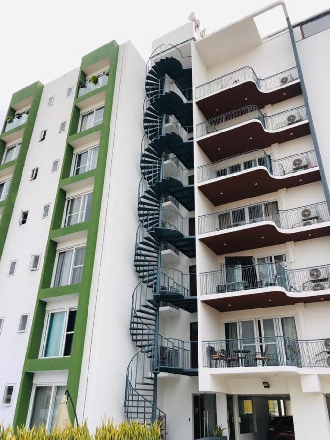 Premier Executive Apartment - The Ivy, East Legon أكرا المظهر الخارجي الصورة